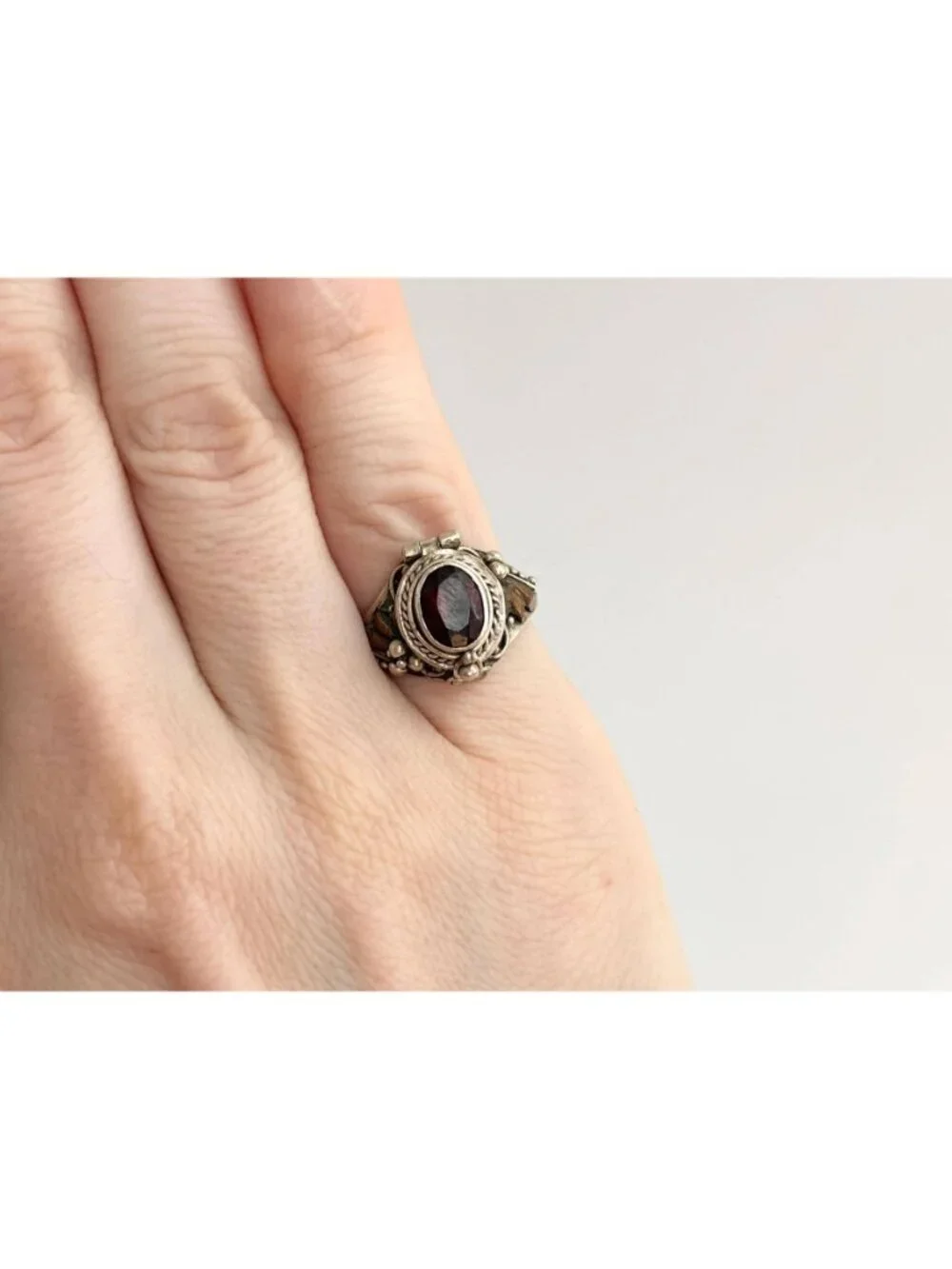 Poison Box Art Deco Style Hinged Garnet Sterling Silver 925 Vintage Ring sz 5.25